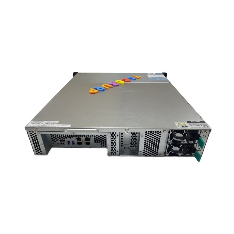 QNAP TS-863U-RP Rückseite