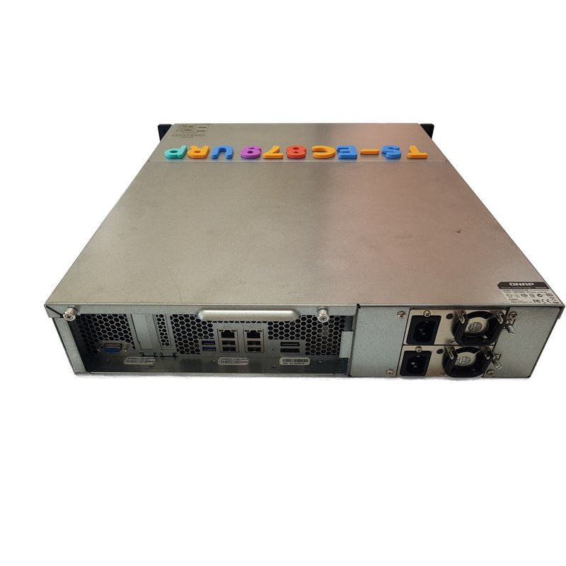 QNAP TS-EC879U-RP Rückseite