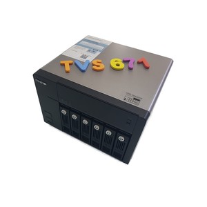 QNAP TVS-671